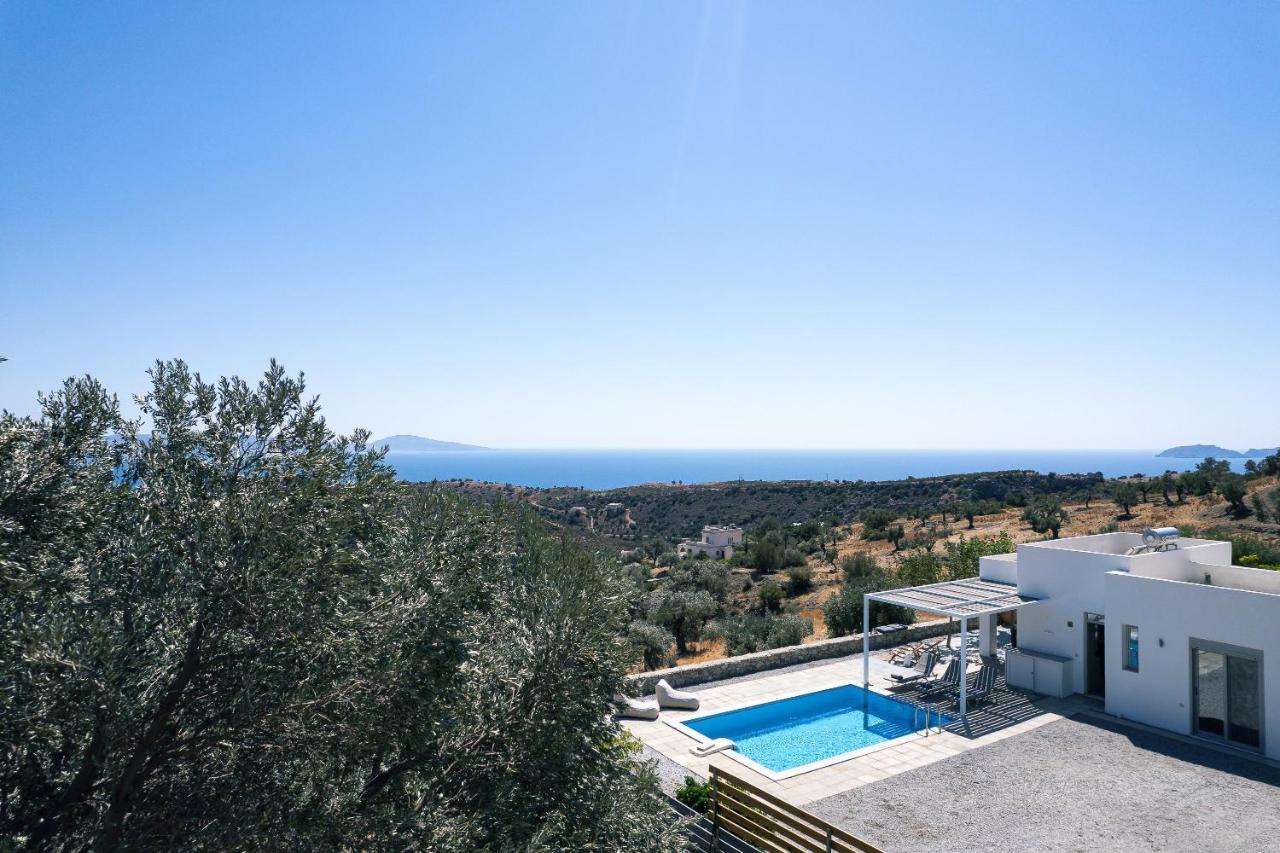 Evgoro Luxury Suites Agia Galini Esterno foto