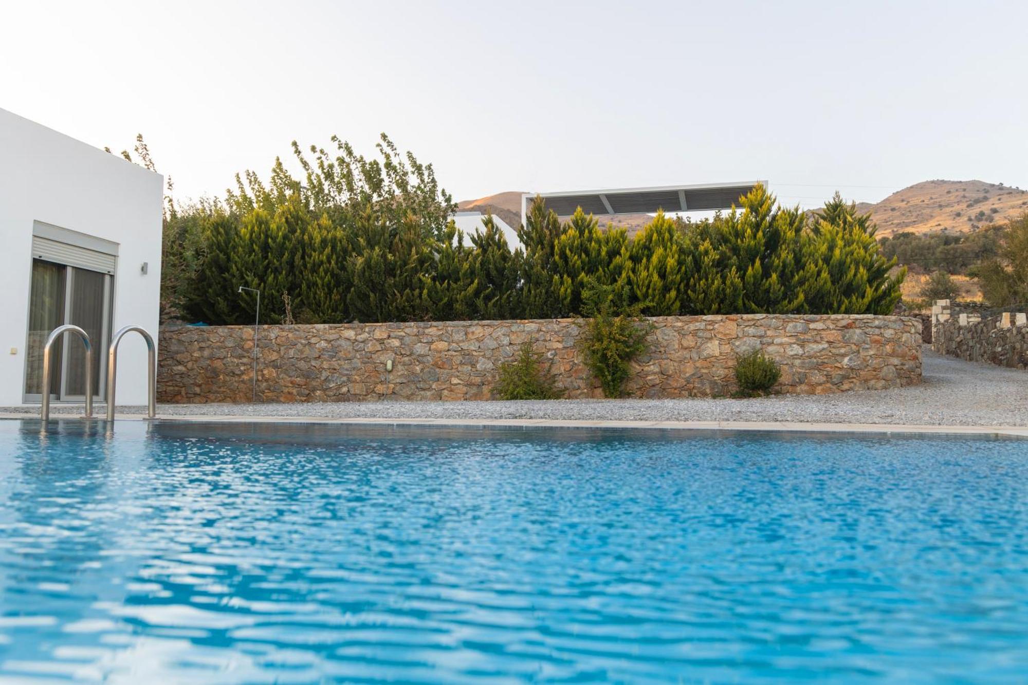 Evgoro Luxury Suites Agia Galini Esterno foto